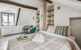 Place Des Vosges & Le Marais - Cityapartmentstay